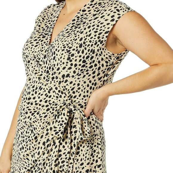 Women's Classic Cap Sleeve Wrap Dress Available in Plus Size - Picture 5 of 6